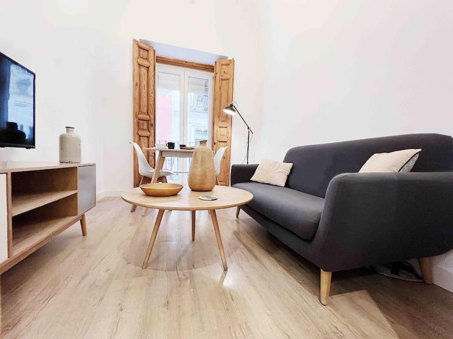 Apartamento Privado De Diseno En Pleno Centro - Atocha Daire Madrid Dış mekan fotoğraf