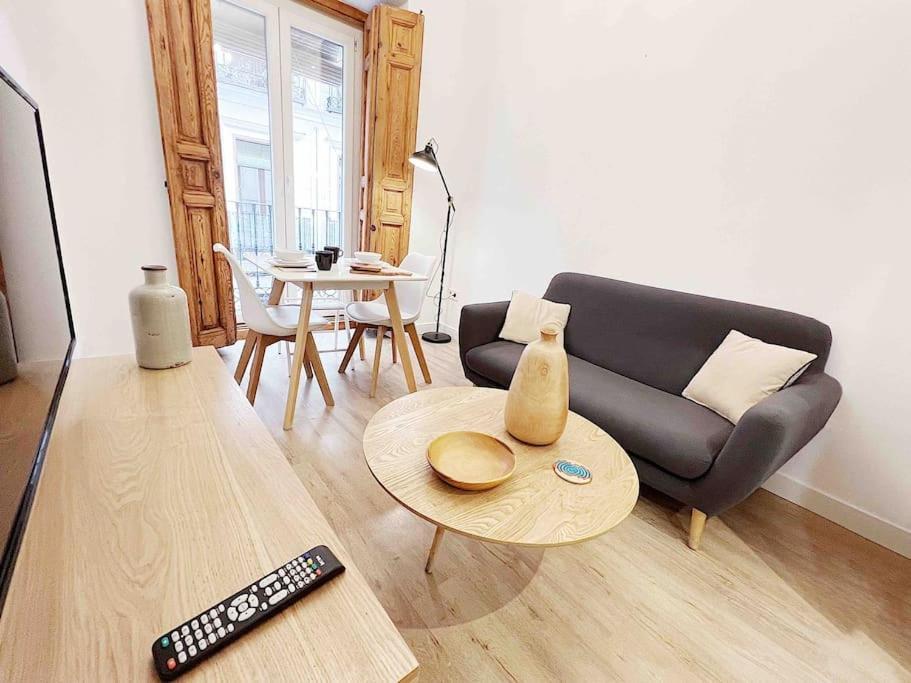 Apartamento Privado De Diseno En Pleno Centro - Atocha Daire Madrid Dış mekan fotoğraf